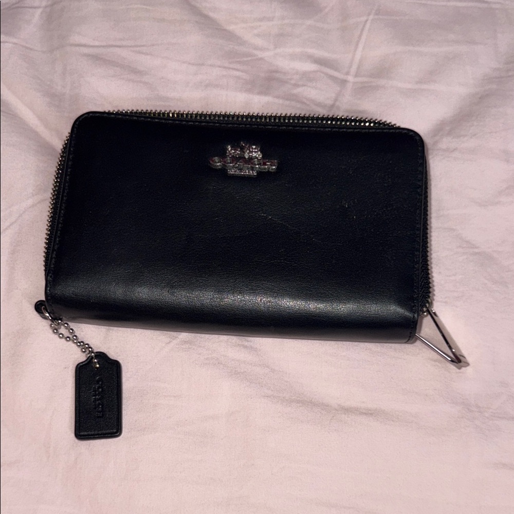 Coach Black Leather Zip Wallet